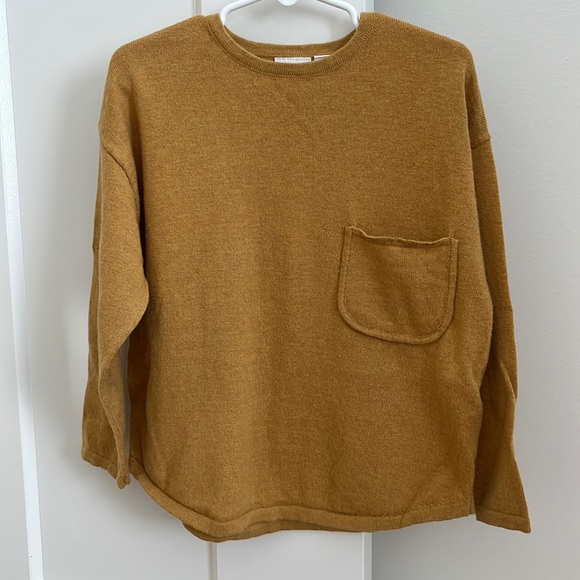 Zara Other - Zara Yellow one Pocket Sweater